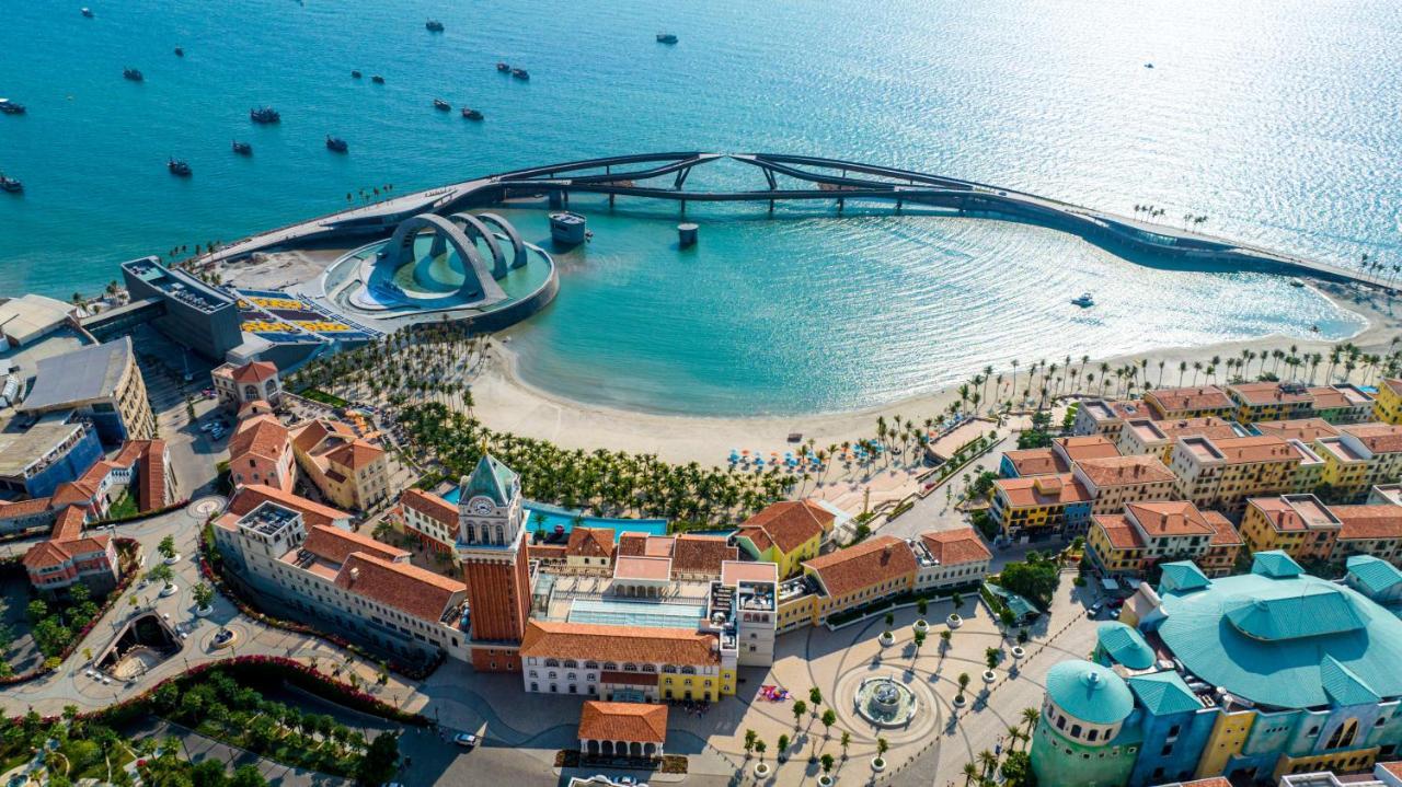 Mellon Oasis Phu Quoc Hotel Exterior photo